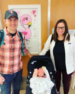 Finding community in NICU support program 1