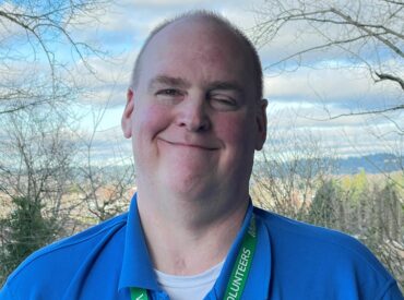 Longtime volunteer gives back to the future of rehab